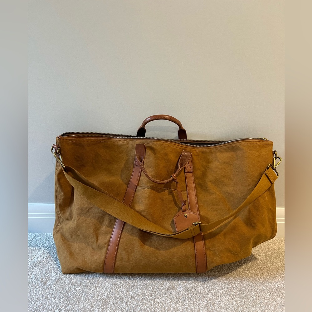 MADEWELL The Essential Overnight Bag in Canvas